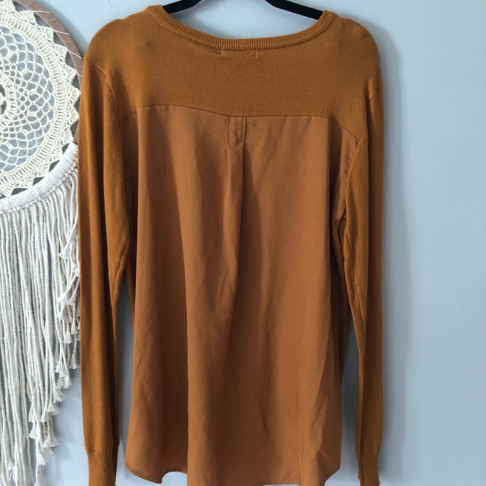 3/$20 •long sleeve top with sheer back• - Picture 5 of 6
